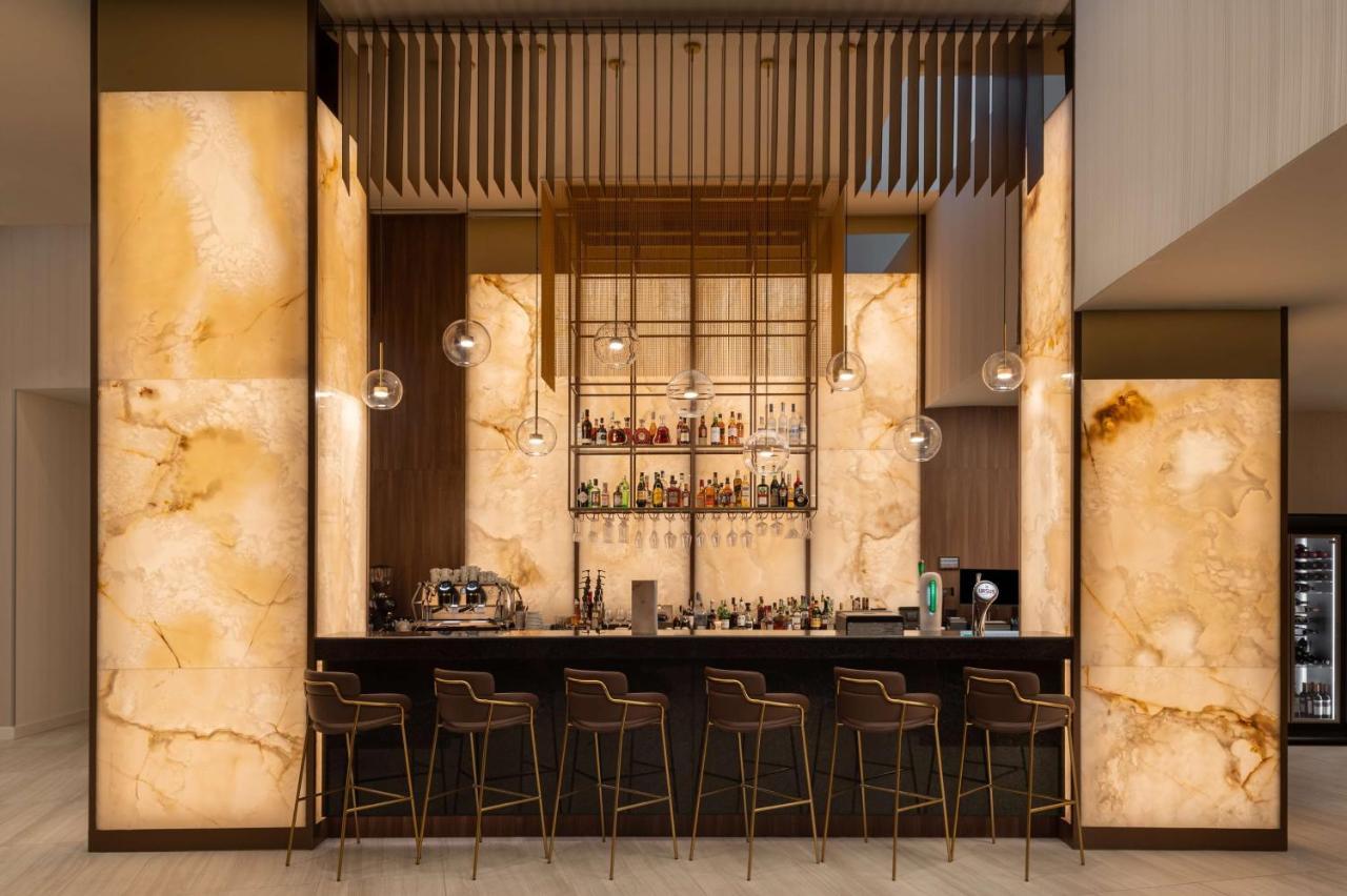 Radisson Blu Hotel, 5*